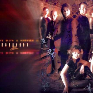 裸体比基尼美女虑待尿口
