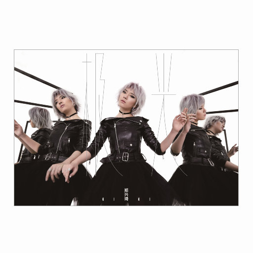 裸体比基尼美女虑待尿口
